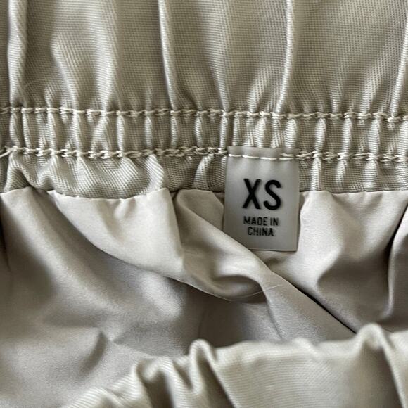 ESSENTIALS FEAR OF GOD MENs  NYLON TRACK PANT SIZE XS DESERT TAUPE - Picture 10 of 11